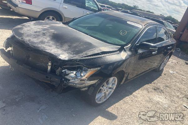 Photo of 2010 Nissan Maxima