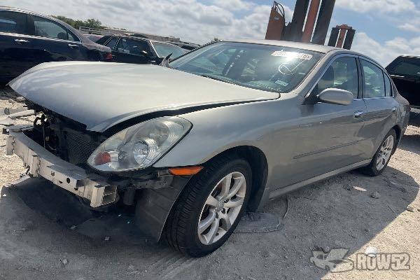 Photo of 2006 Infiniti G35