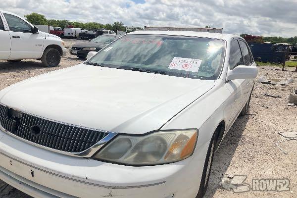 Photo of 2001 Toyota Avalon