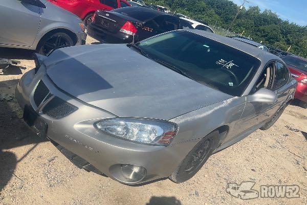 Photo of 2006 Pontiac Grand Prix