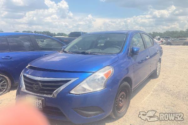 Photo of 2015 Nissan Versa