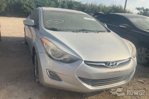 Photo of 2013 Hyundai Elantra