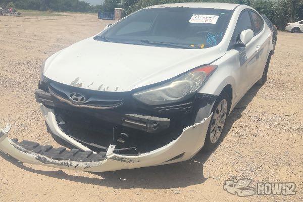 Photo of 2013 Hyundai Elantra