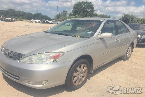 Photo of 2004 Toyota Camry