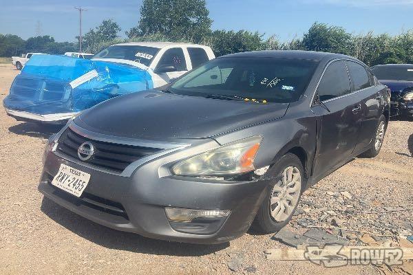 Photo of 2014 Nissan Altima