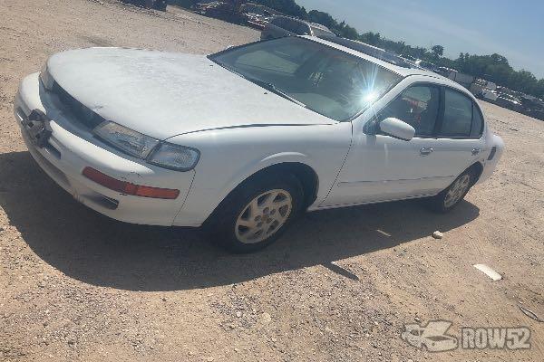 Photo of 1997 Nissan Maxima
