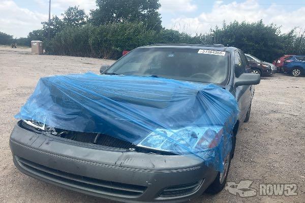 Photo of 2000 Toyota Avalon