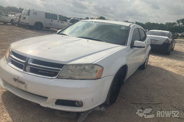 Photo of 2013 Dodge Avenger