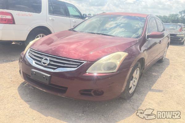 Photo of 2011 Nissan Altima