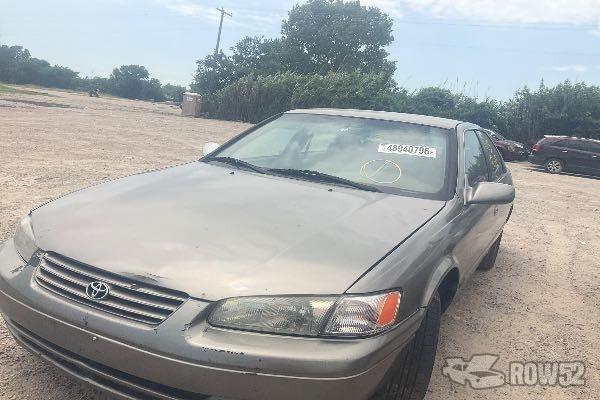 Photo of 1998 Toyota Camry