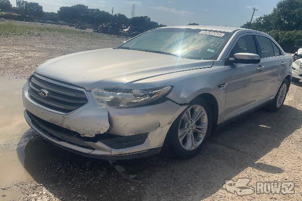 Photo of 2013 Ford Taurus
