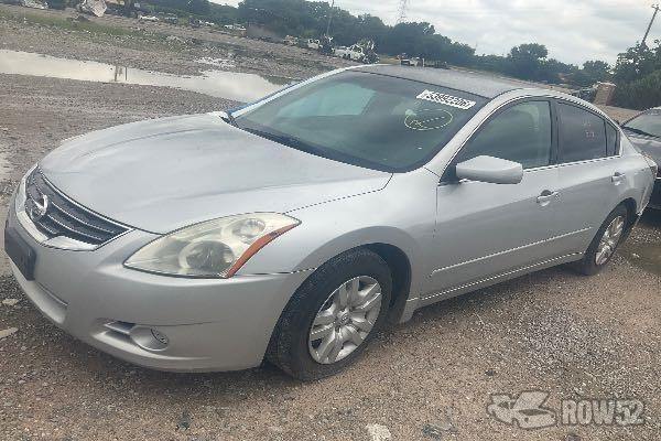 Photo of 2012 Nissan Altima