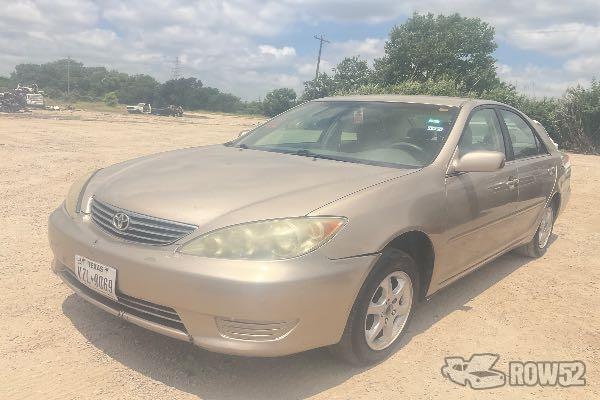 Photo of 2005 Toyota Camry