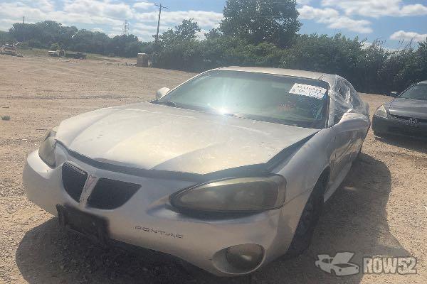 Photo of 2005 Pontiac Grand Prix