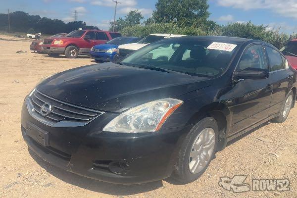 Photo of 2011 Nissan Altima