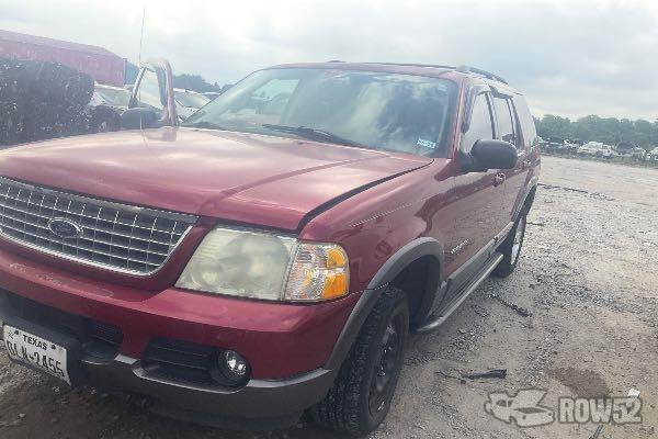 Photo of 2004 Ford Explorer