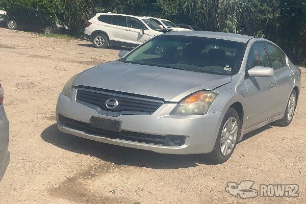 Photo of 2009 Nissan Altima