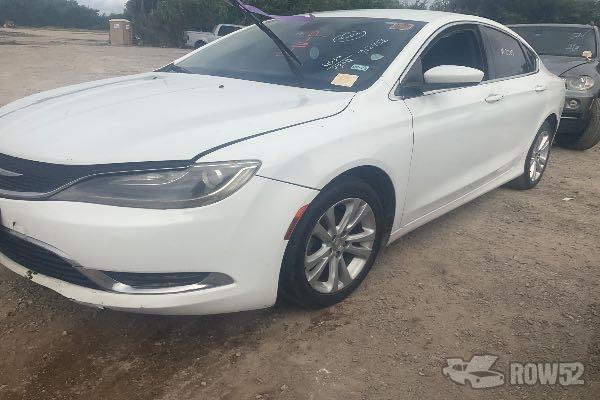 Photo of 2015 Chrysler 200