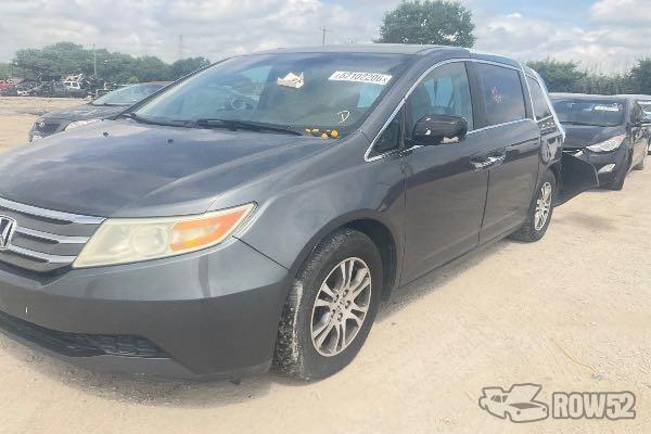 Photo of 2013 Honda Odyssey