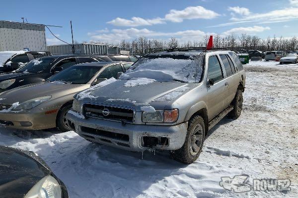Photo of 2002 Nissan Pathfinder