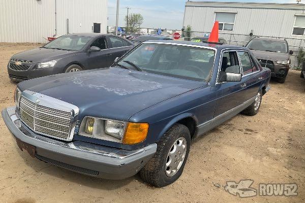 Photo of 1982 Mercedes-Benz 300