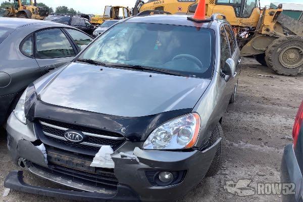 Photo of 2009 Kia Rondo