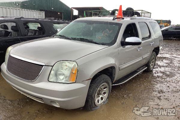 Photo of 2007 GMC Yukon Denali