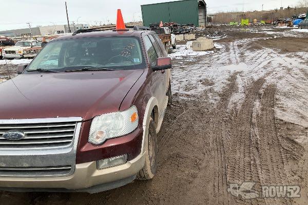Photo of 2010 Ford Explorer