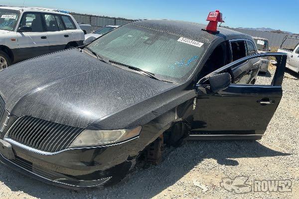 Photo of 2014 Lincoln MKT