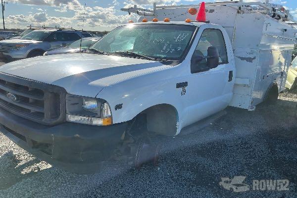 Photo of 2002 Ford F-450 SD