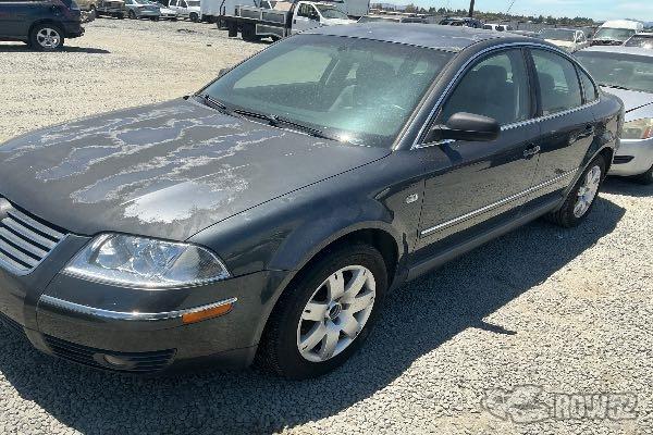 Photo of 2003 Volkswagen Passat