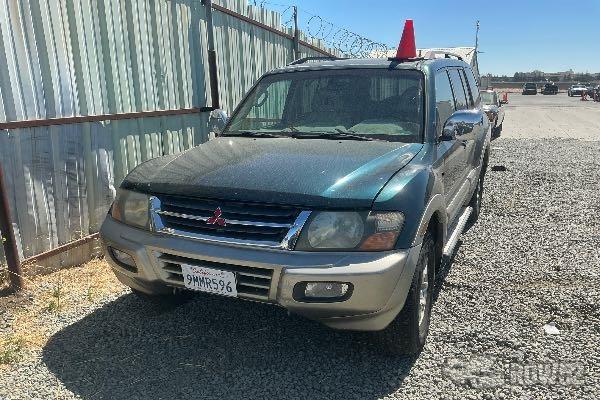 Photo of 2001 Mitsubishi Montero
