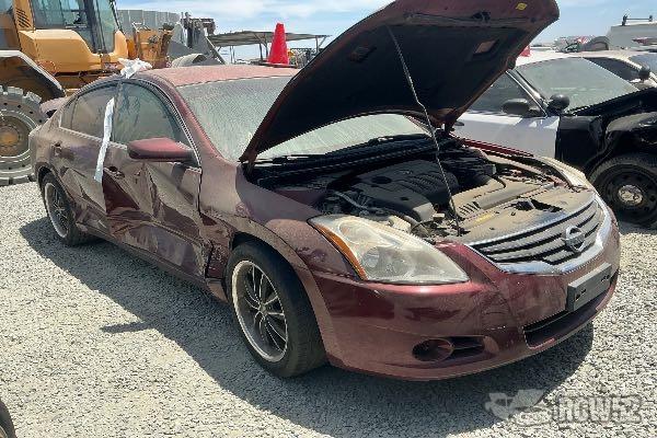 Photo of 2011 Nissan Altima