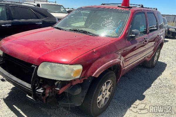 Photo of 2005 Ford Escape