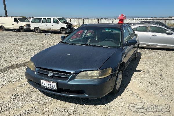 Photo of 2000 Honda Accord