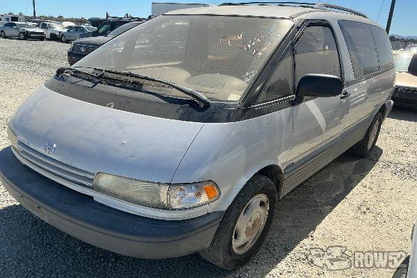 Photo of 1993 Toyota Previa