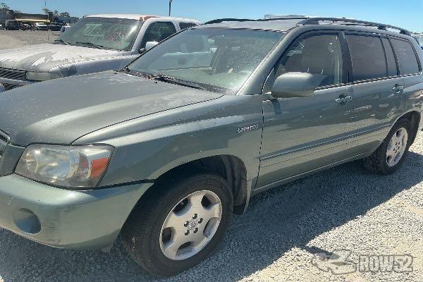 Photo of 2005 Toyota Highlander