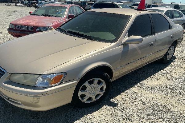 Photo of 2000 Toyota Camry