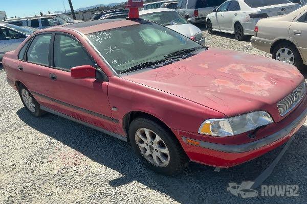 Photo of 2000 Volvo S40