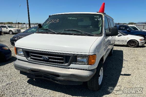 Photo of 2007 Ford Econoline