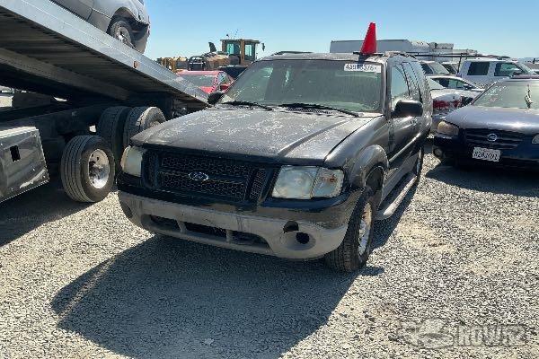 Photo of 2001 Ford Explorer