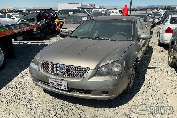 Photo of 2005 Nissan Altima