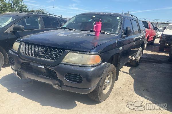 Photo of 2003 Mitsubishi Montero Sport