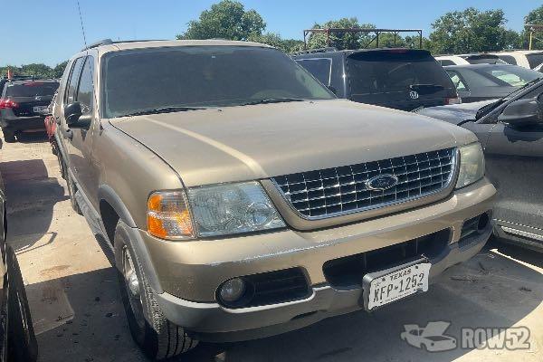 Photo of 2003 Ford Explorer