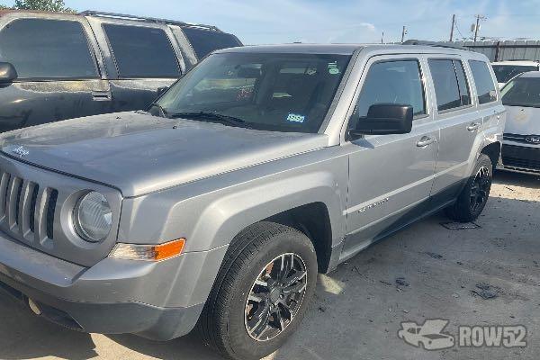 Photo of 2015 Jeep Patriot