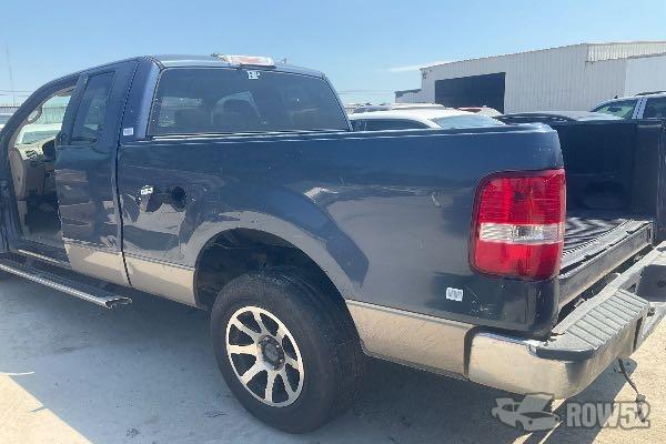 Photo of 2004 Ford F-150