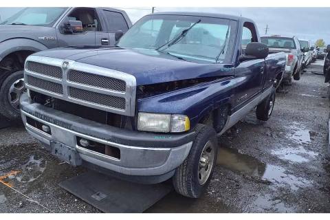 Photo of 2001 Dodge Ram 1500