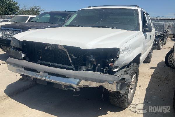 Photo of 2004 Chevrolet Avalanche