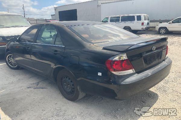 Photo of 2005 Toyota Camry