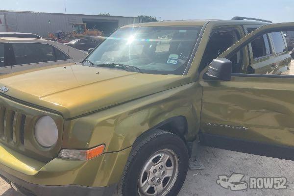 Photo of 2012 Jeep Patriot